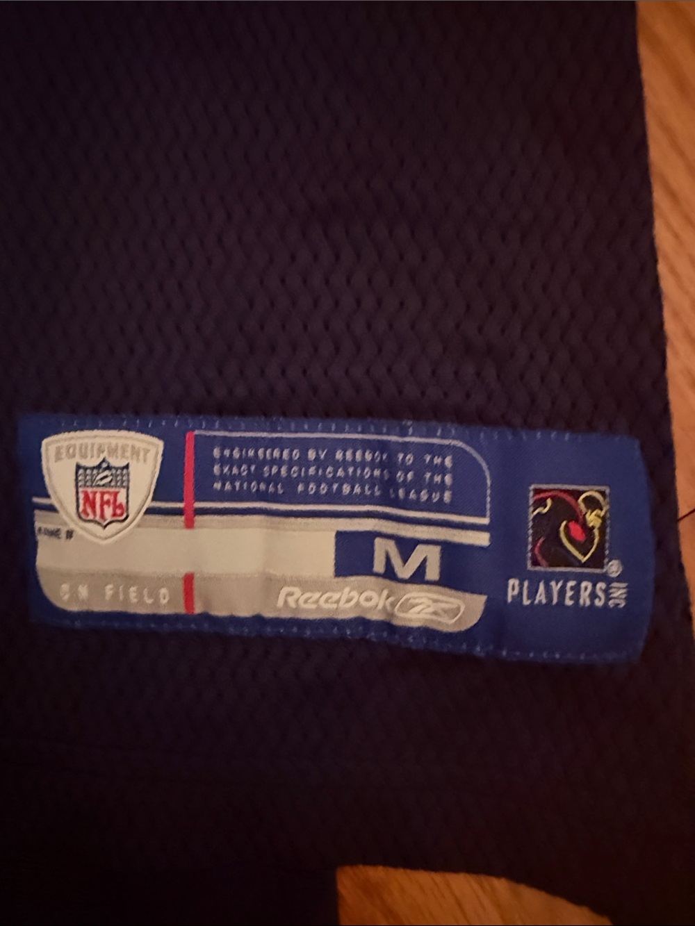 Reebok NFL Navy and Light Blue Tennessee Titans Football Jersey #10 Young Size M - Picture 11 of 11